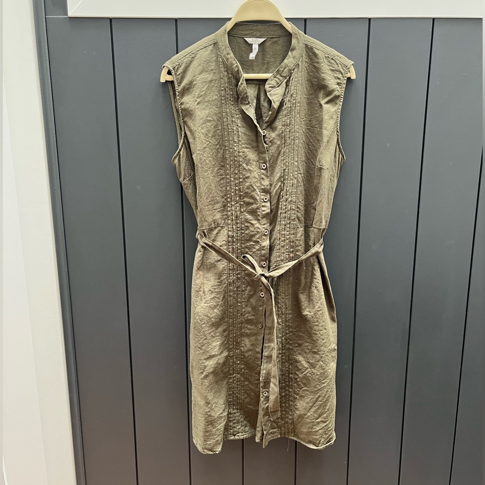 Sundress. Sz L. Linen blend. Like-new condition.